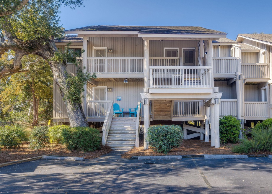 32 Lagoon Villas unit 832, Isle of Palms, SC 29451 - photo 1