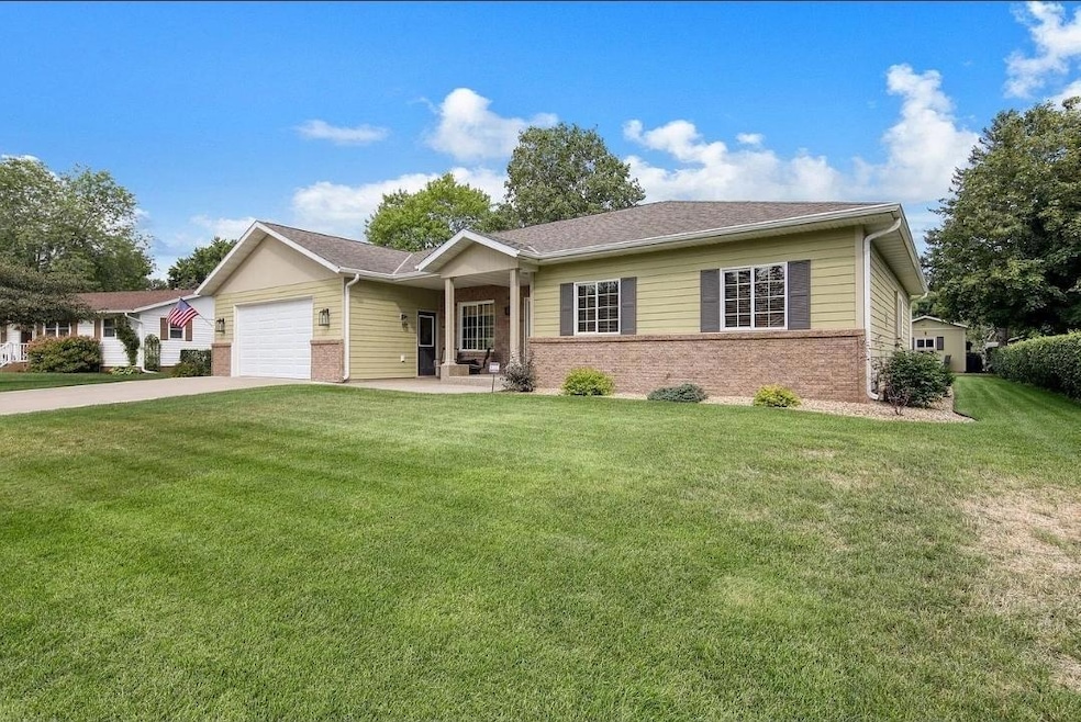 821 1st St N, Cold Spring, MN 56320 - photo 1