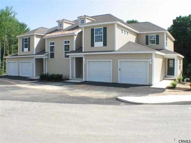 603 Royale Ct, Troy, NY 12180 - photo 1