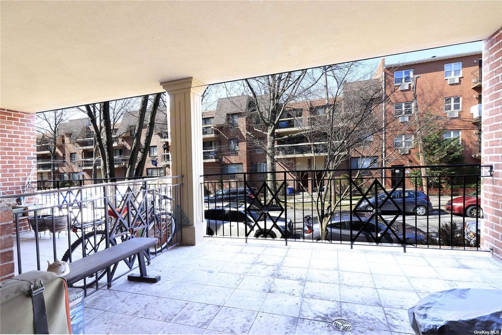 7111 162nd St unit 1B, Fresh Meadows, NY 11365 - photo 1