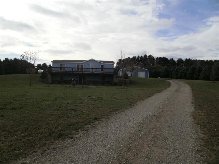 1584 138th Ave, Wayland, MI 49348 - photo 1