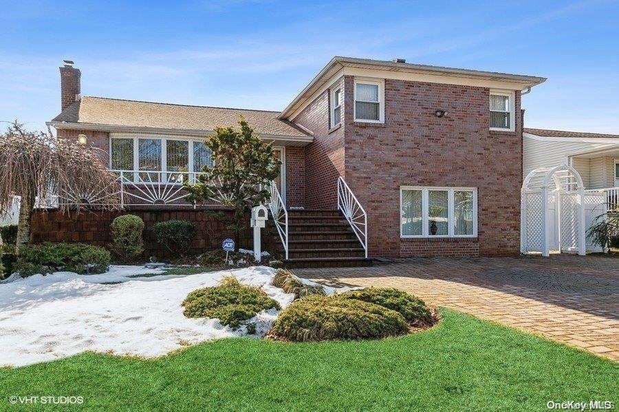 3882 Ralph St S, Seaford, NY 11783 - photo 1