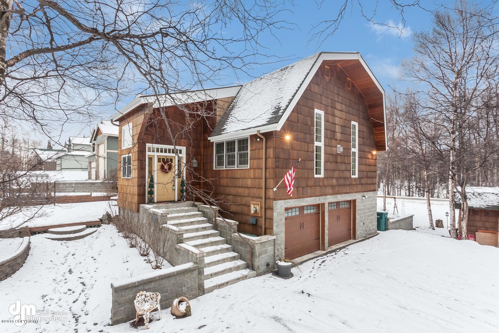 8420 Heather Circle Anchorage-large-001-