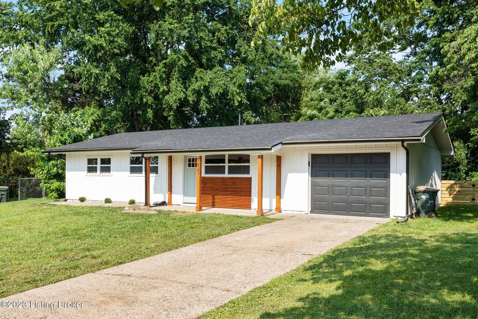 1-web-or-mls-9821 Merioneth Ct-02