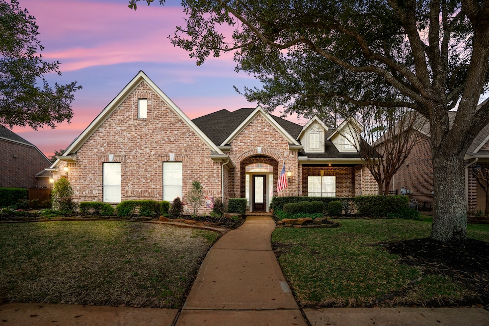Welcome to stunning 138 Manor Lake Estates Drive,