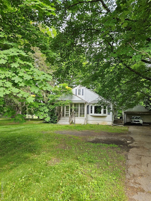 7679 Albany Post Rd, Red Hook, NY 12571 - photo 1