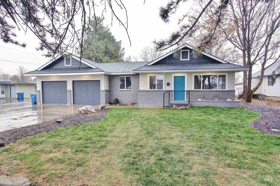 Sold • Co-Listing Agent