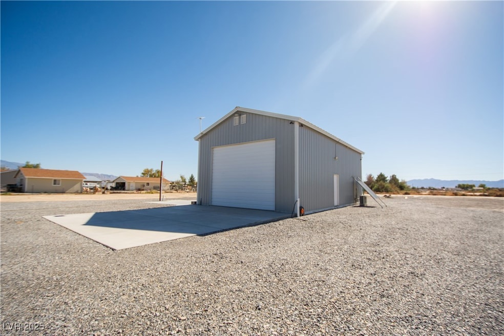 2721 Mcmurray Dr, Pahrump, NV 89060 - photo 1