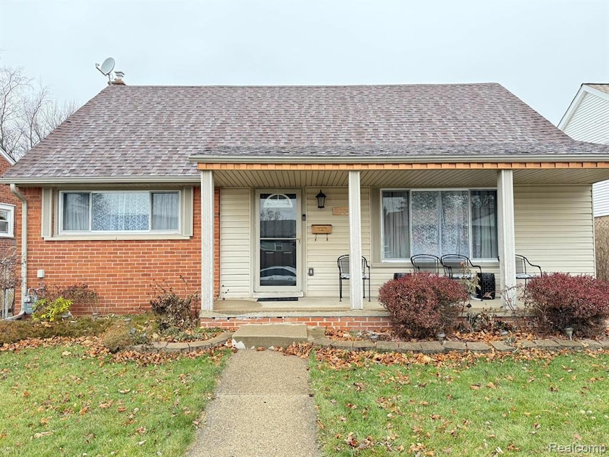 For Rent $2,800/month • Co-Listing Agent