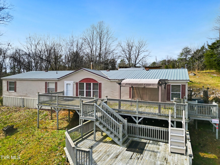 120 Rocky Point, Midway, TN 37809 - photo 1