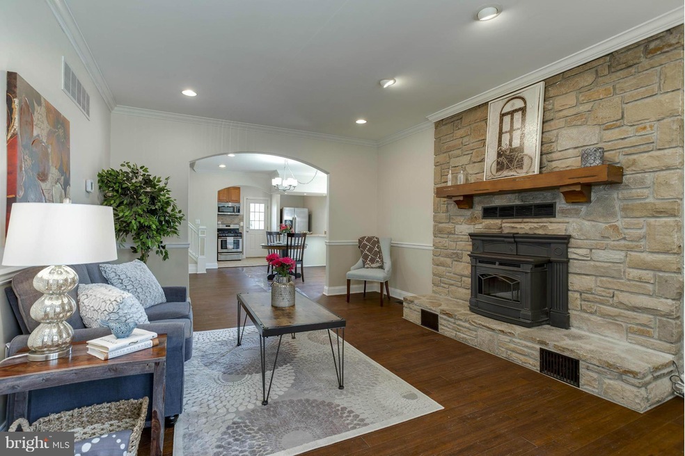 3137 Northway Dr, Parkville, MD 21234 - photo 1