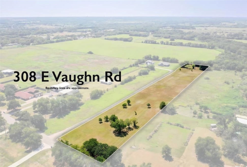 308 E Vaughn Rd, Cleburne, TX 76031 - photo 1