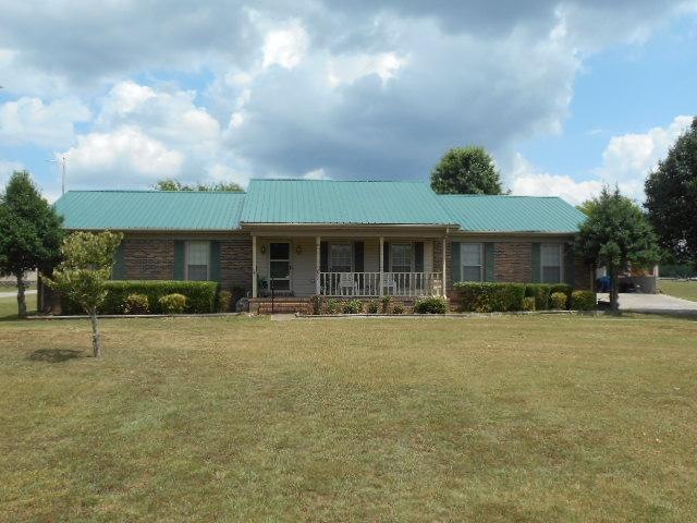 Welcome home to 1422 Spring Place Road! Property f