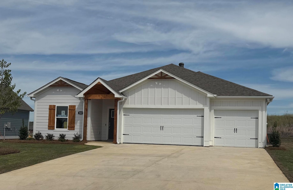 For Sale $459,900 • Co-Listing Agent