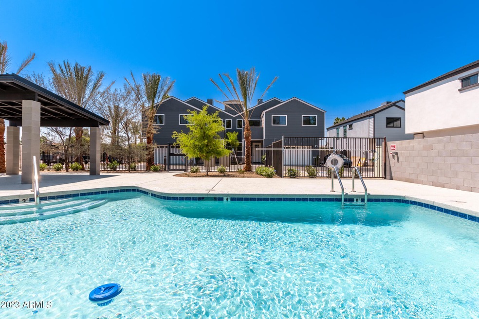 2604 N 27th St unit 24, Phoenix, AZ 85008 - photo 1