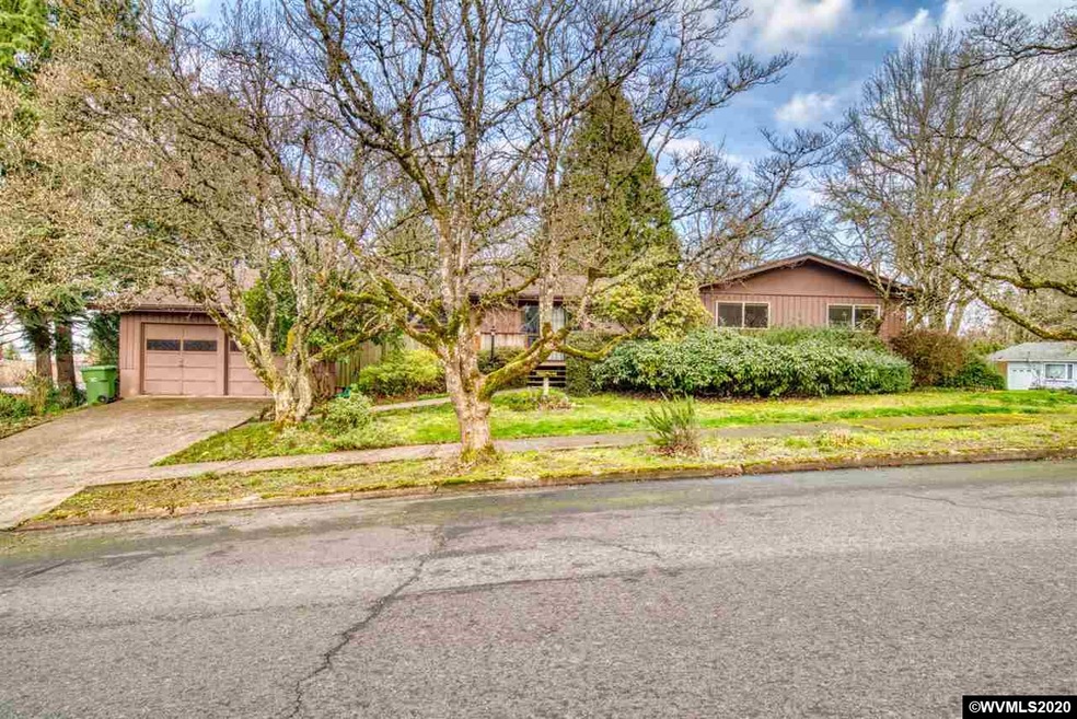 3724 Lawrence St SE, Salem, OR 97302 - photo 1