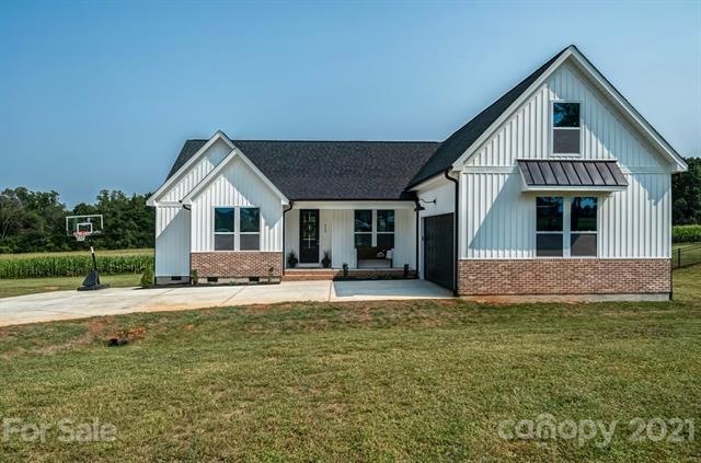 233 Lone Pine Rd, Statesville, NC 28625 - photo 1