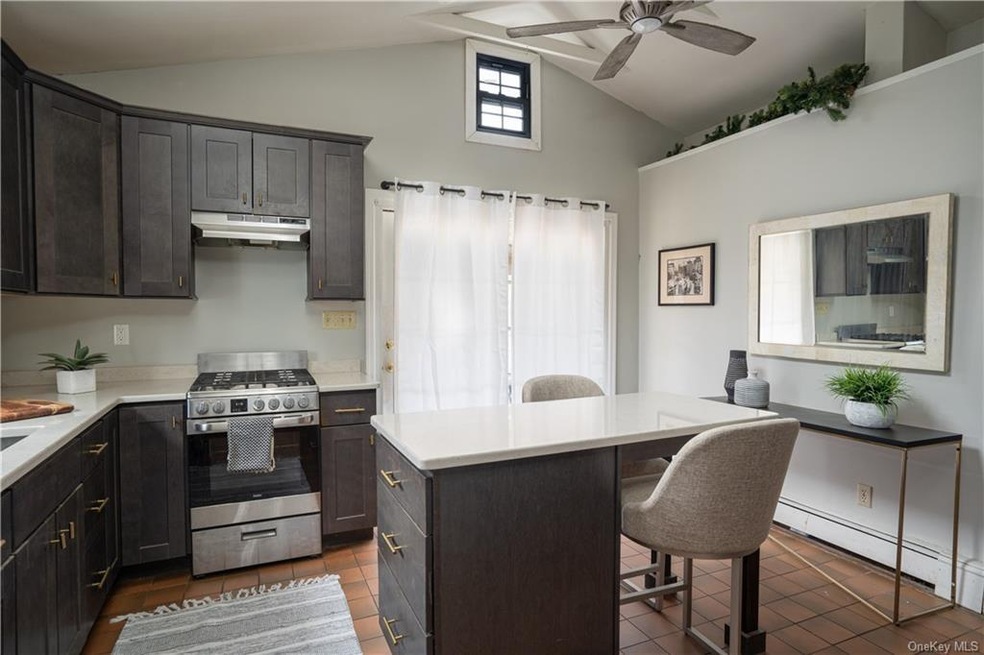 28 Bridge St unit A, Nyack, NY 10960 - photo 1