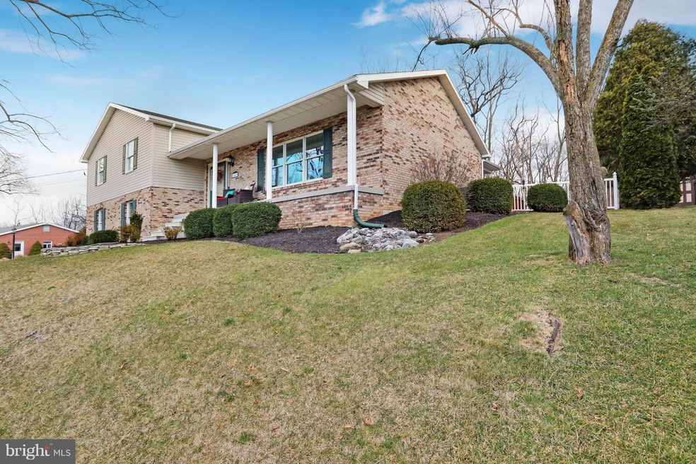 14439 Walnut Loop, Greencastle, PA 17225 - photo 1