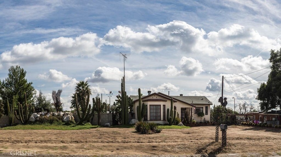 14776 Bledsoe St, Sylmar, CA 91342 - photo 1