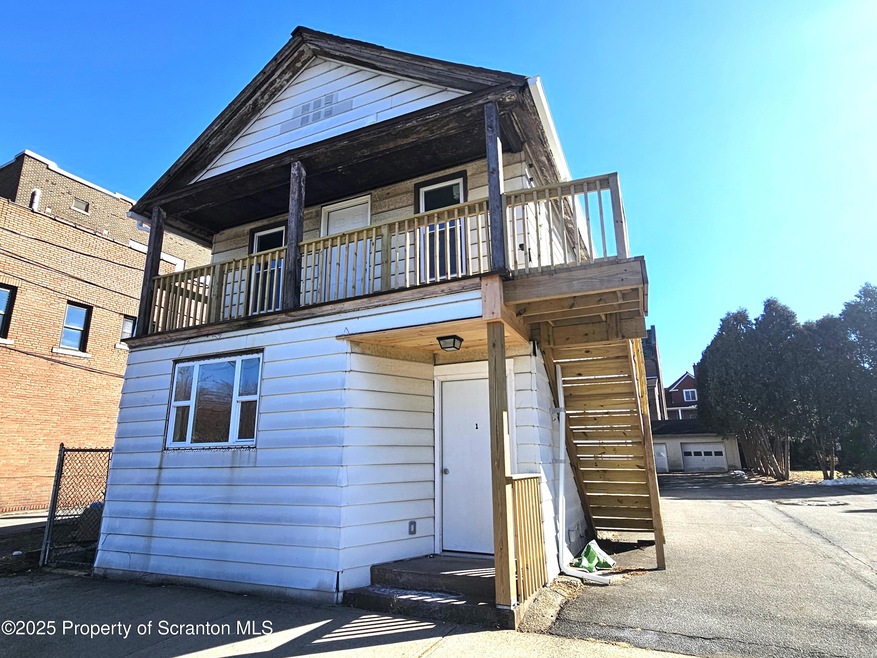 125 River St unit C, Olyphant, PA 18447 - photo 1