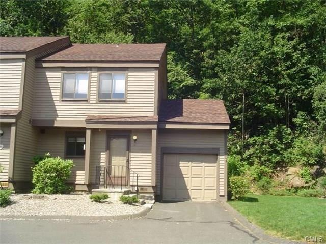 32 Eagle Rock Hill unit 32, Bethel, CT 06801 - photo 1