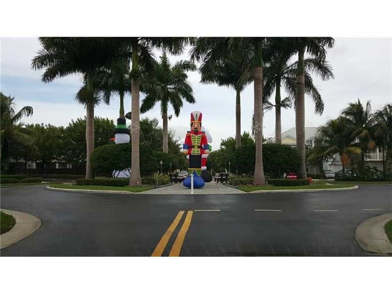 7411 NW 107 Path unit 7411, Doral, FL 33178 - photo 1