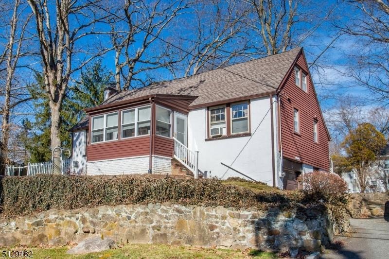 6 Dogwood Terrace, Livingston, NJ 07039 - photo 1