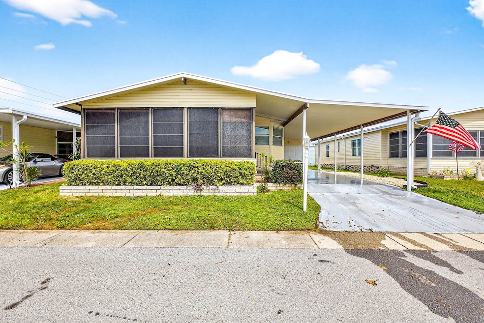 523 Becky Way unit 62, Tarpon Springs, FL 34689 - photo 1