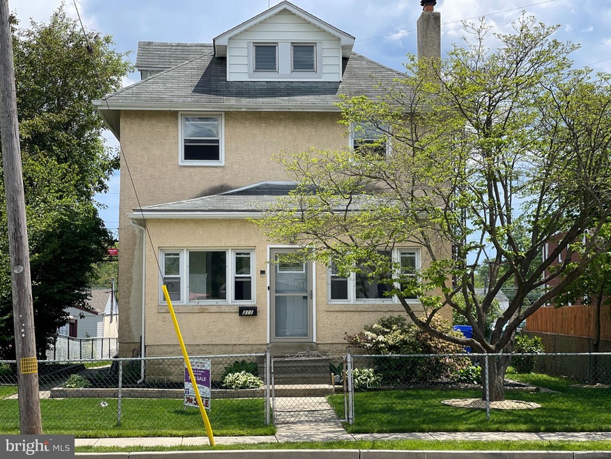 311 N Woodland Ave, Glenolden, PA 19036 - photo 1