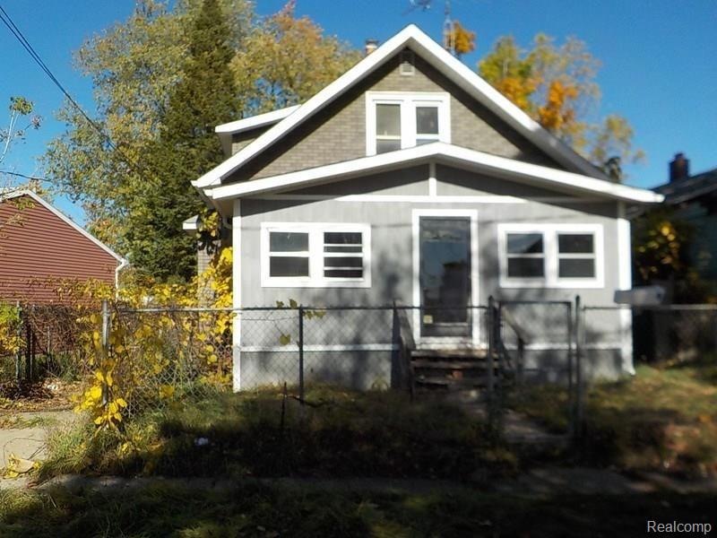 1417 Montana Ave, Flint, MI 48506 - photo 1