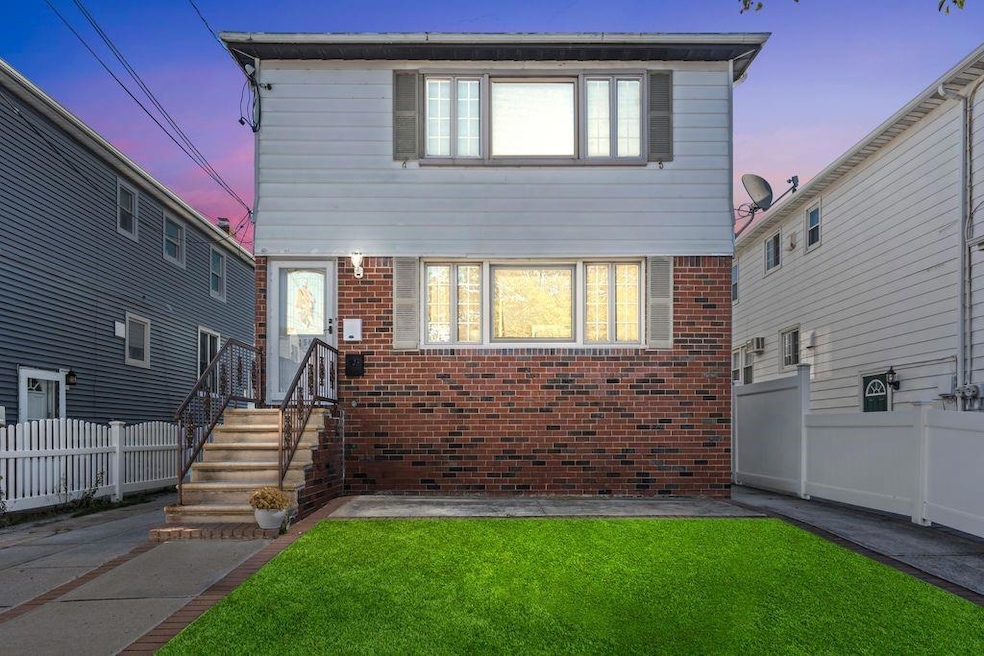 454 Beach 122nd St, Rockaway Park, NY 11694 - photo 1