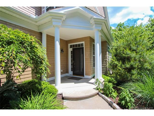 250 Hunter Drive at Hunter's Chase situated on 77 