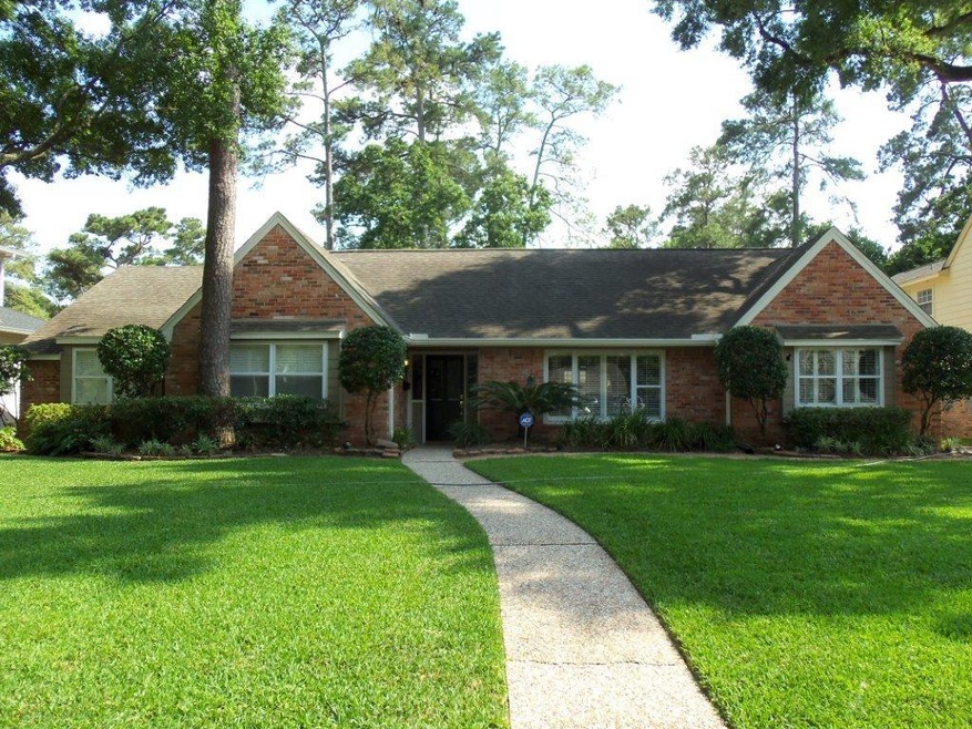 13807 Kimberley Ln, Houston, TX 77079 - photo 1