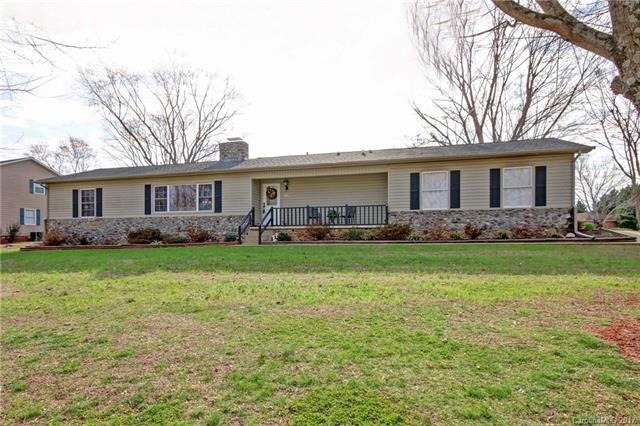 124 Heavenly Dr, Statesville, NC 28625 - photo 1