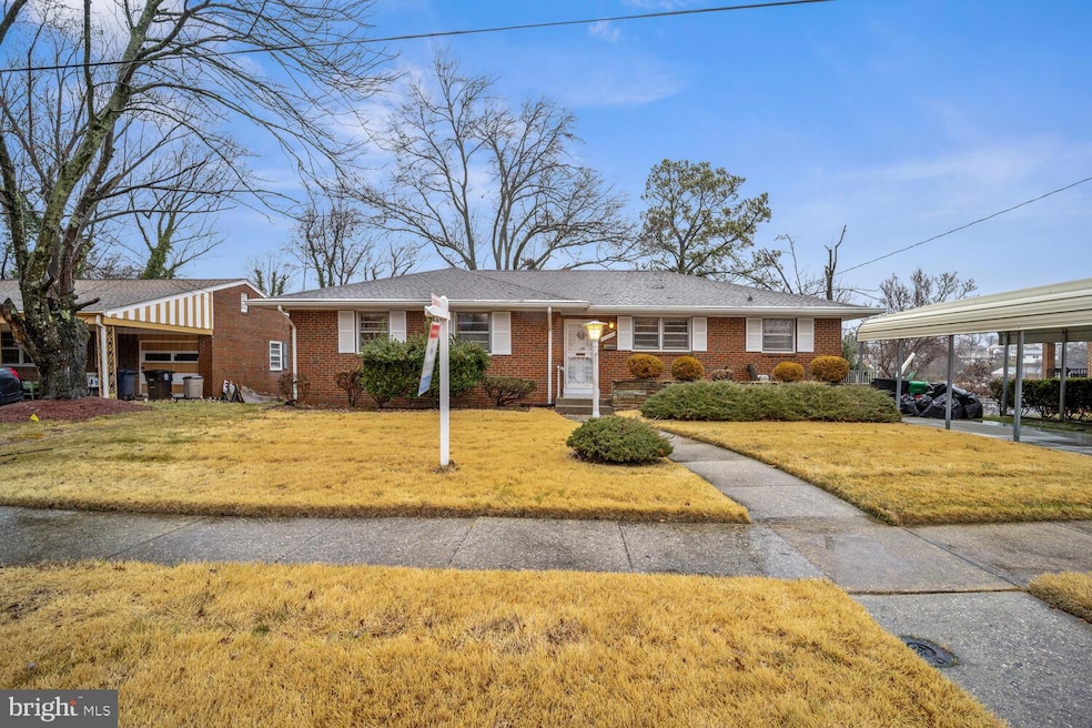 2004 Jameson St, Temple Hills, MD 20748 - photo 1