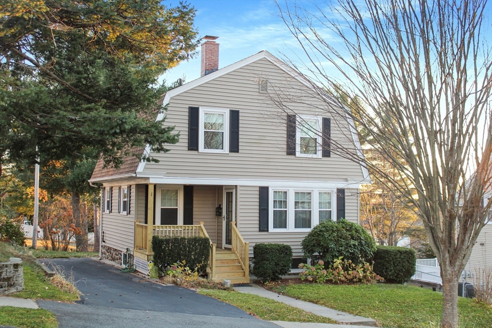 1 Blue Hill Rd, Worcester, MA 01606 - photo 1