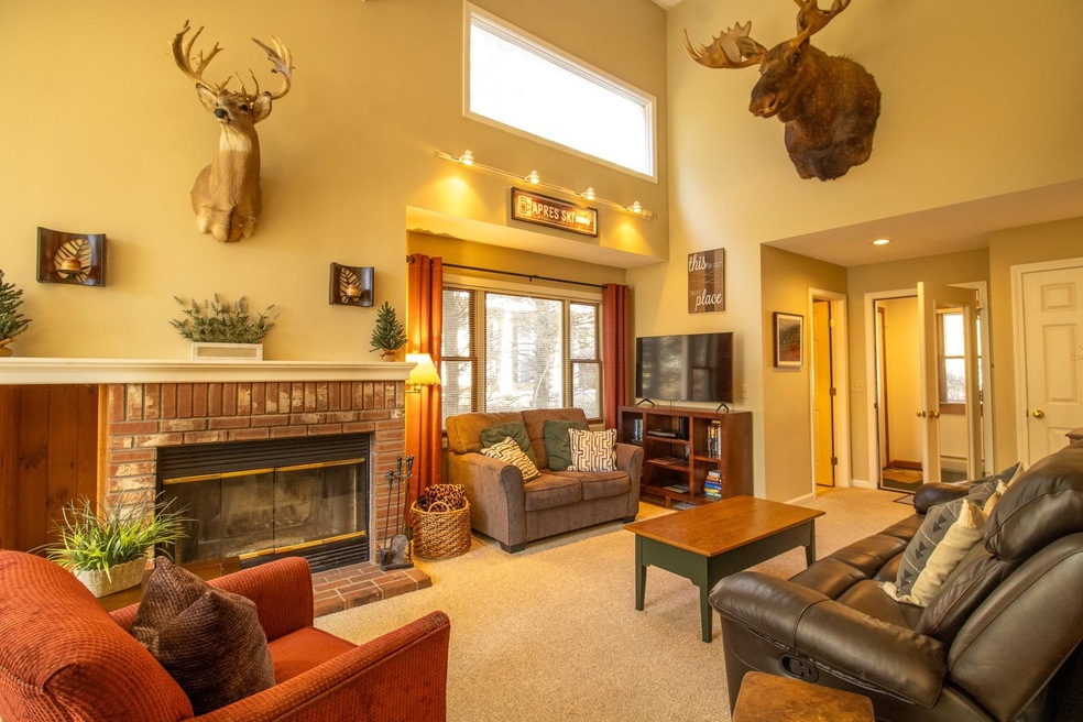 11 Woodsview Ln unit 1, Lincoln, NH 03251 - photo 1