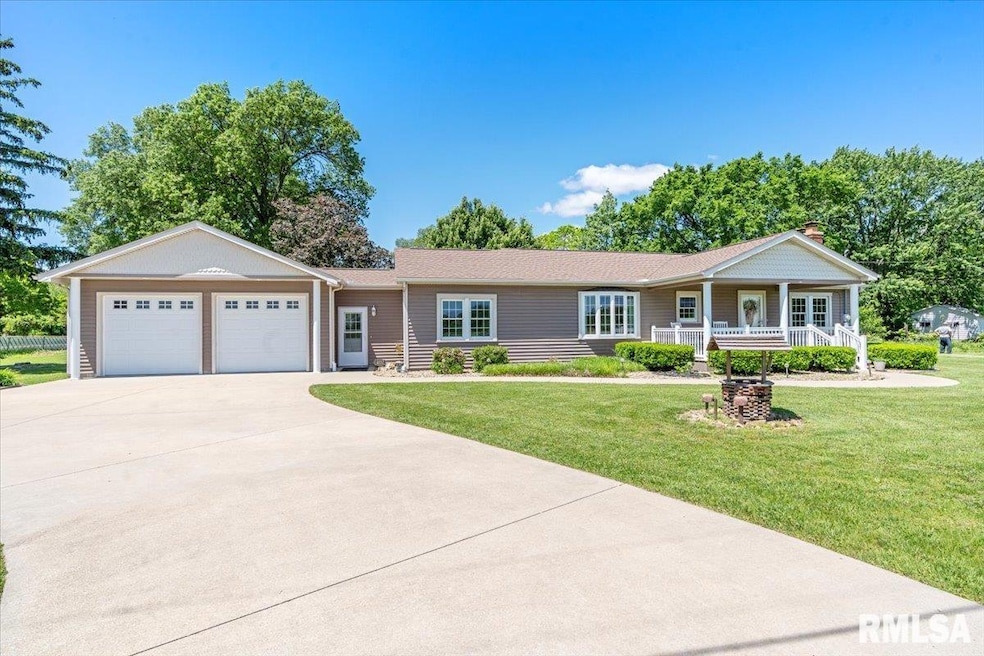 Under Contract $229,900 • Co-Listing Agent