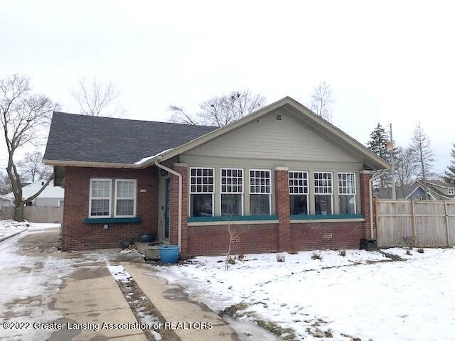 1713 Osborn Rd, Lansing, MI 48915 - photo 1