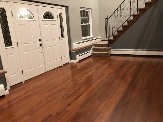 foyer/entryway/livingroom