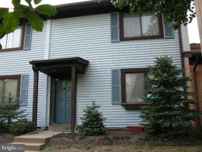 2582 Merrywood Ct unit 7, Woodbridge, VA 22192 - photo 1