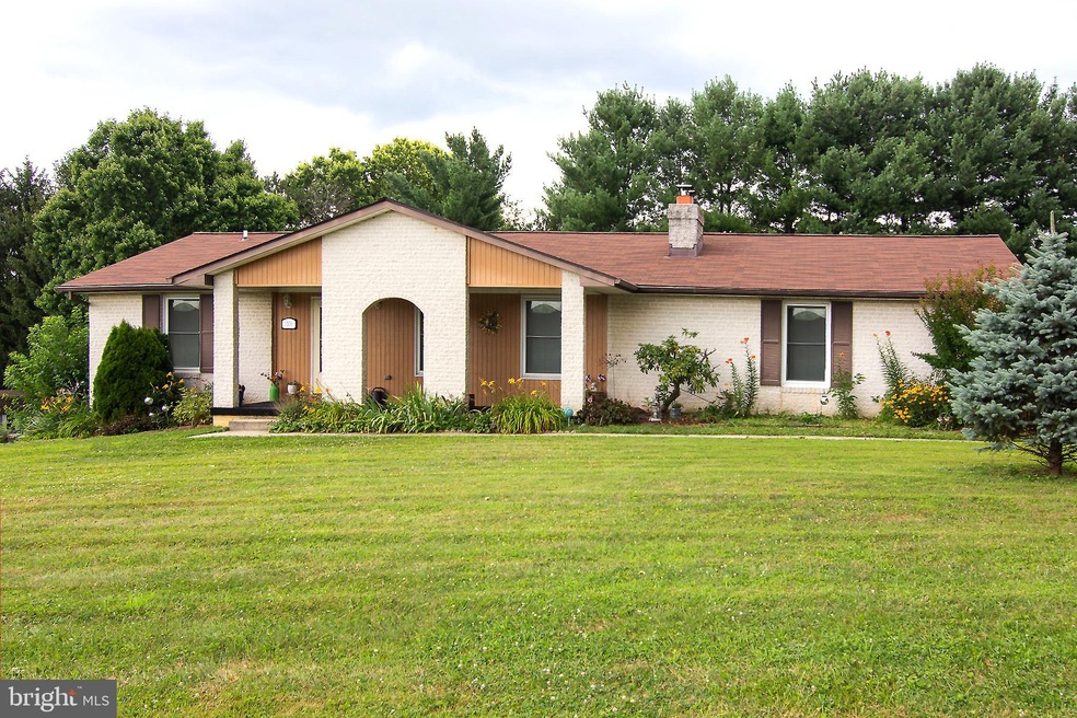 1306 Guadelupe Dr, Westminster, MD 21157 - photo 1