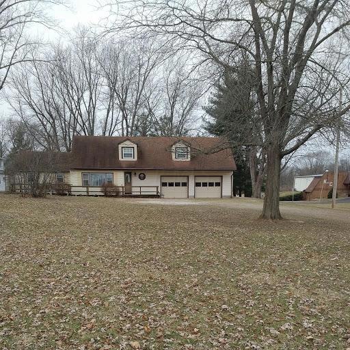 2465 N Court St, Circleville, OH 43113 - photo 1