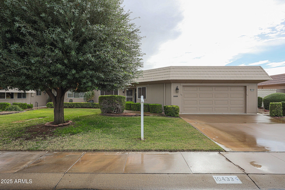 10433 W Hutton Dr unit 34, Sun City, AZ 85351 - photo 1