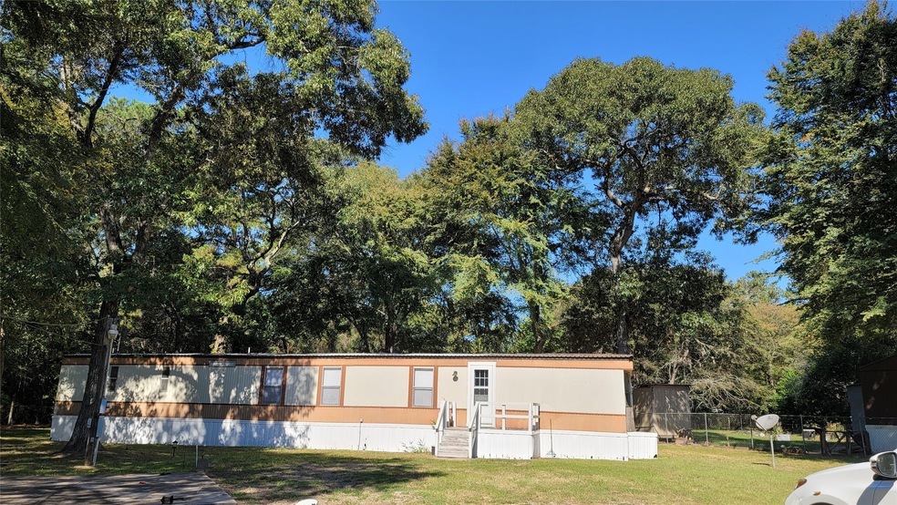 23914 Saxon Way, Hockley, TX 77447 - photo 1