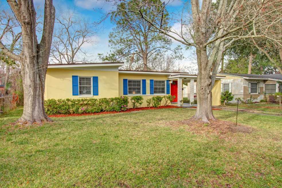 4745 Beverly Cir, Jacksonville, FL 32210 - photo 1