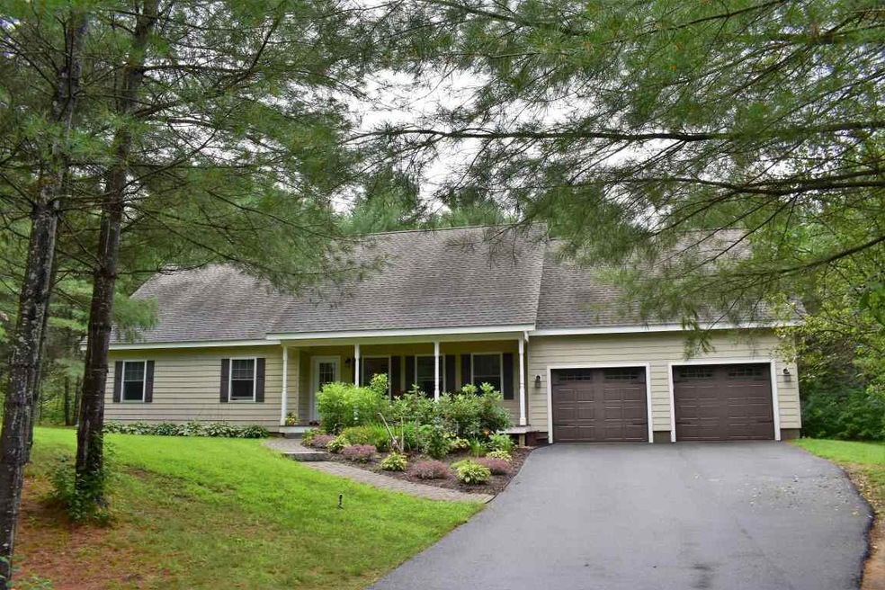 8 Bird Runner Rd, New Hampton, NH 03256 - photo 1