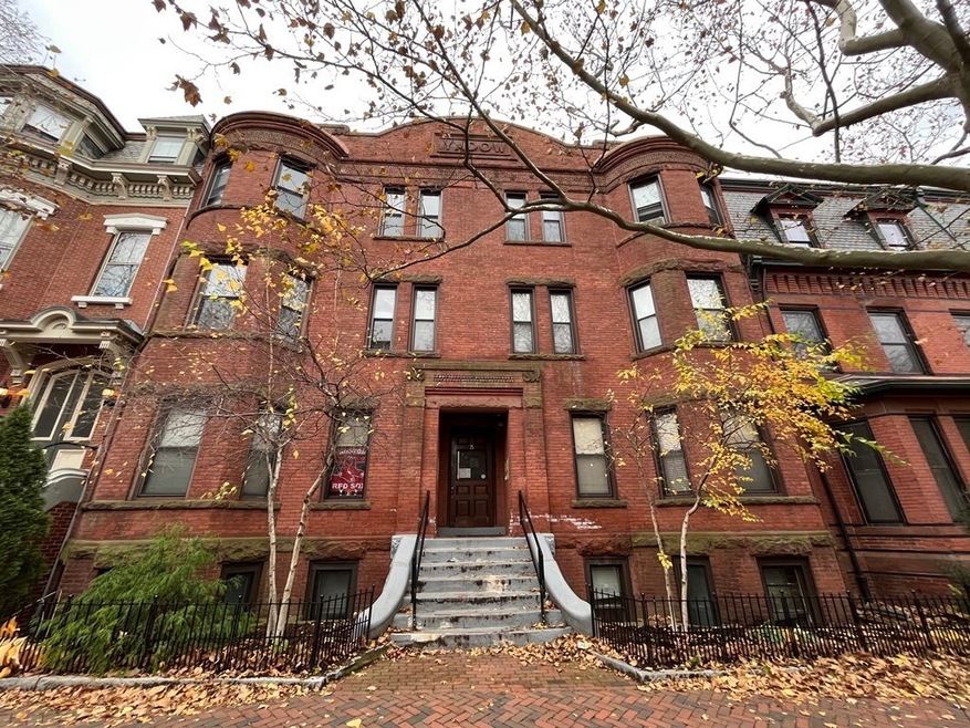 25 Mattoon St unit 6, Springfield, MA 01105 - photo 1