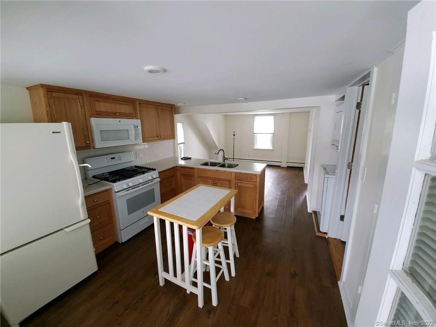 21 South St unit B, Plymouth, CT 06782 - photo 1